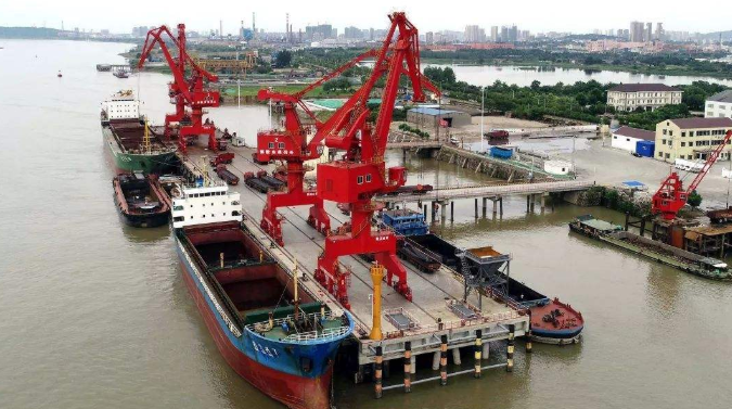 博尔塔拉蒙古自治州概述露天料场港口封闭问题的实行方法